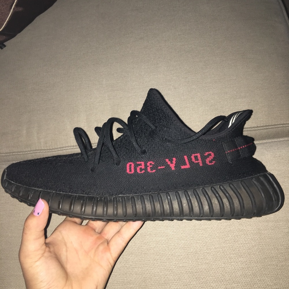 SOLD Yeezy 350 v2 bred - Picture 1 of 8